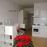 Ai Apartma