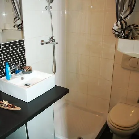 Ai Apartma