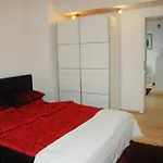Апартаменти Ai *